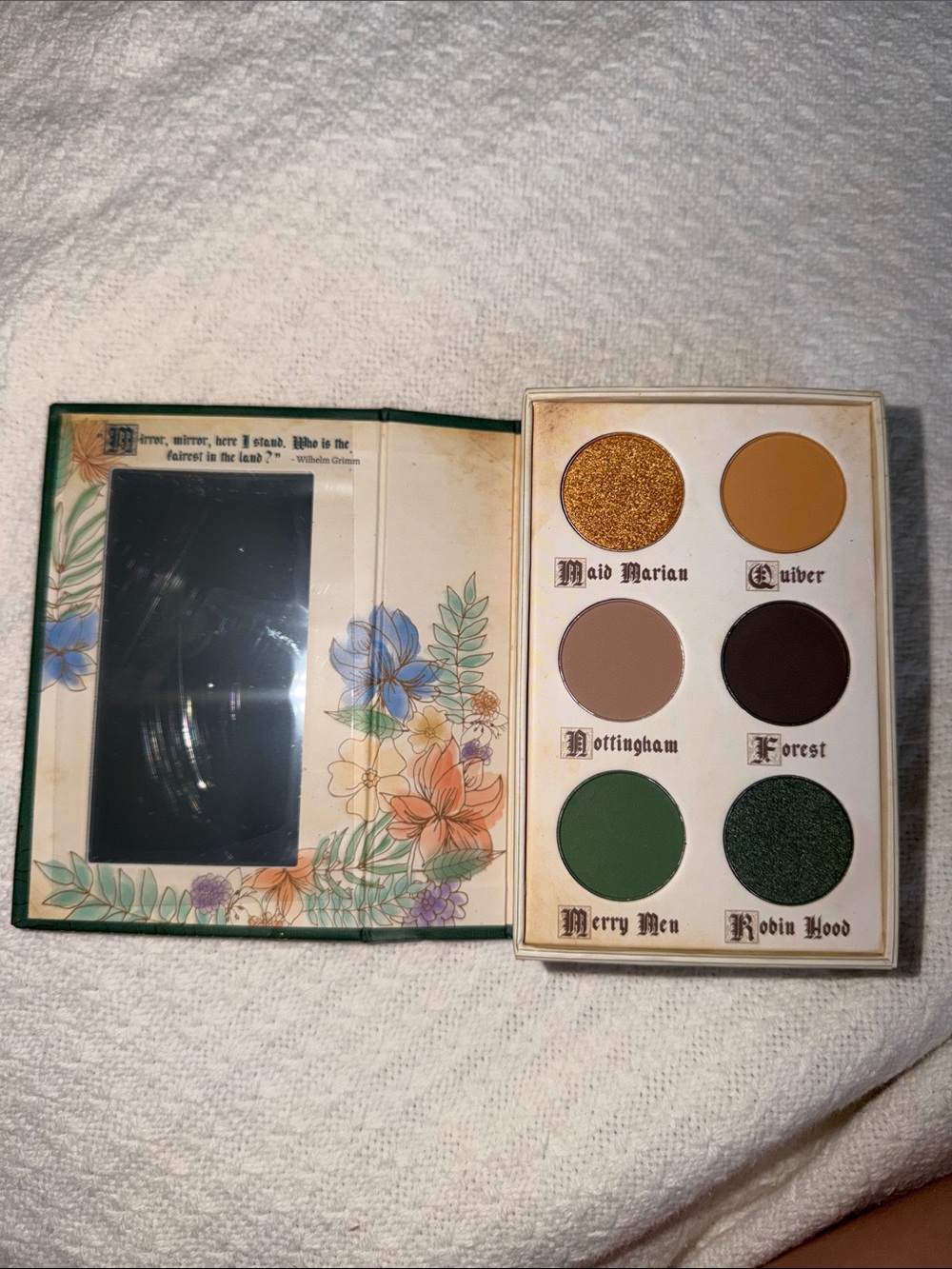 Storybook Cosmetics Maid Marian Green & Gold Eyeshadow Palette